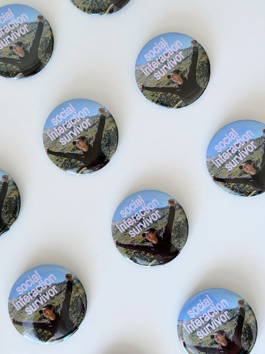 SURVIVOR BUTTON