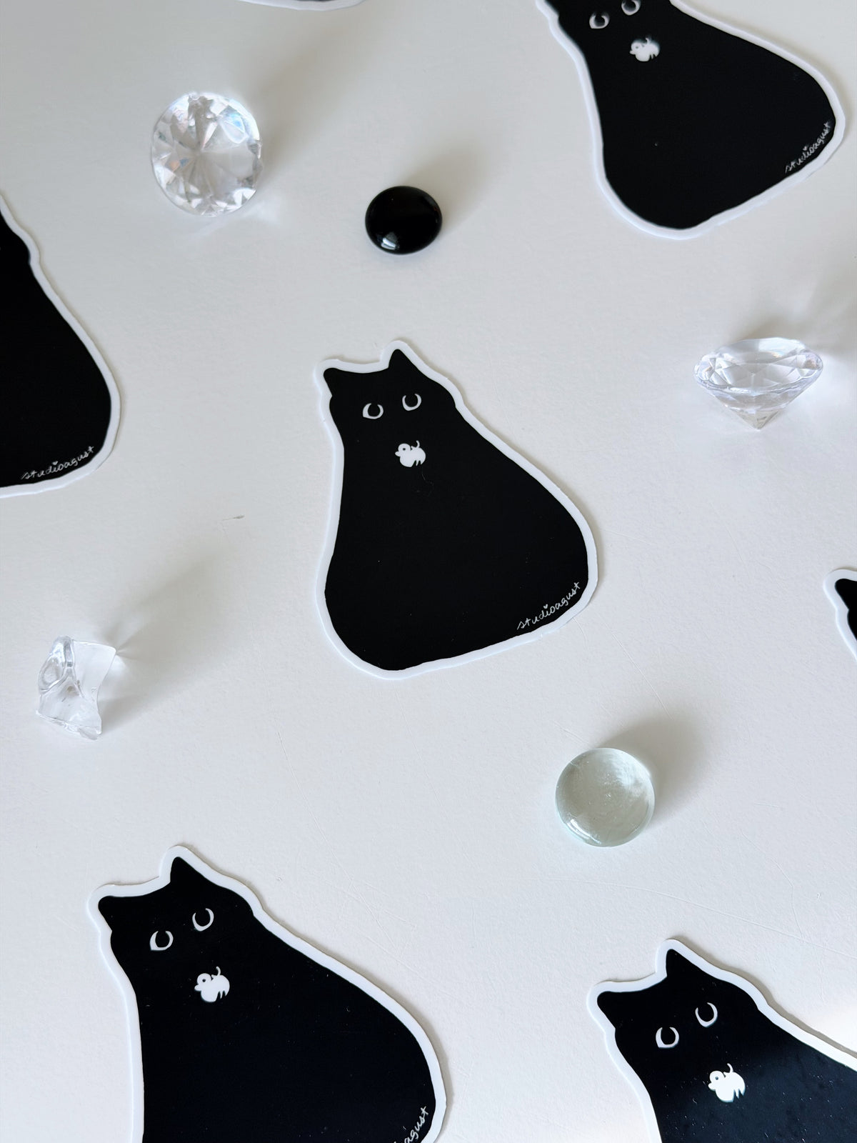 ARTSY CAT STICKER