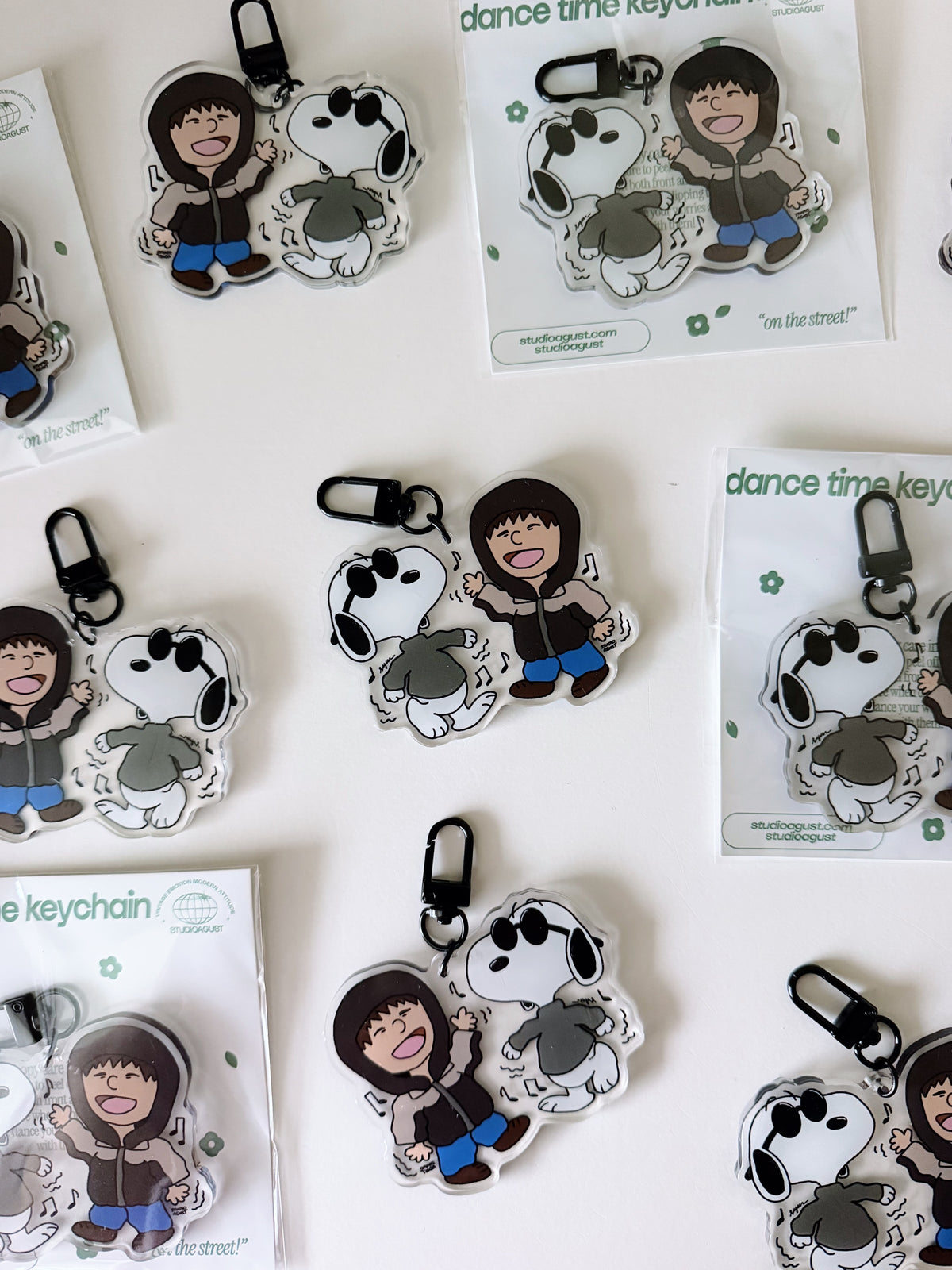 DANCE TIME KEYCHAIN