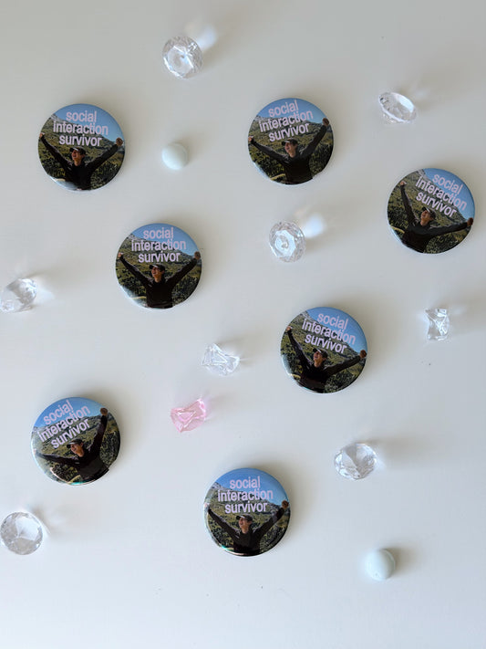SURVIVOR BUTTON