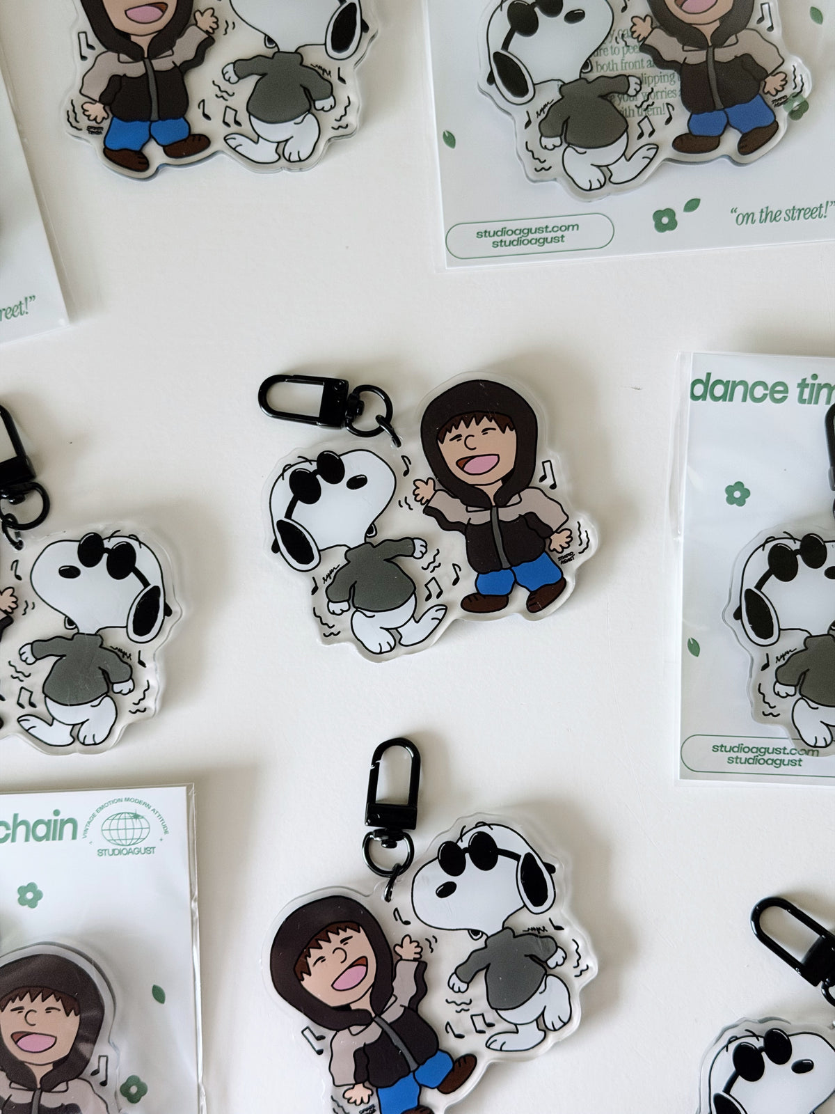 DANCE TIME KEYCHAIN