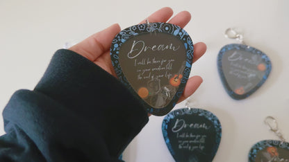 DREAM SHAKER CHARMS